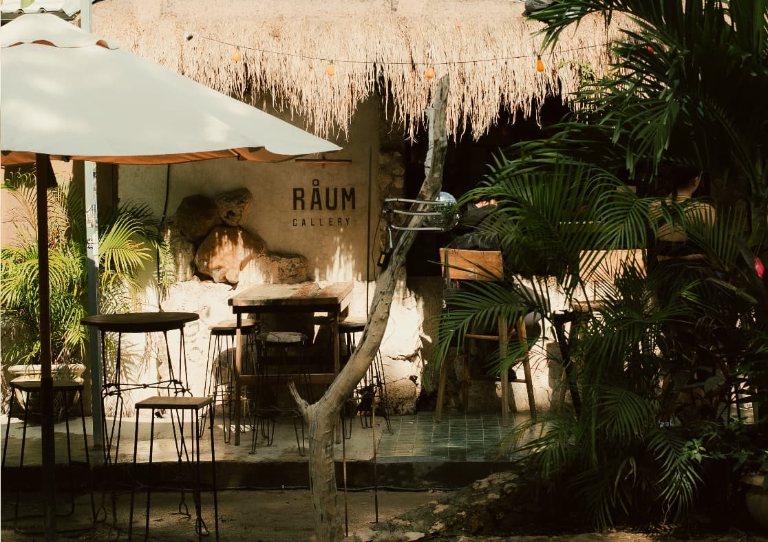 Raum Art Gallery